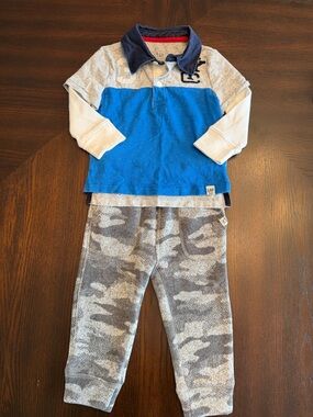 GAP Blue & Navy Layered Polo with Gray Camo Joggers